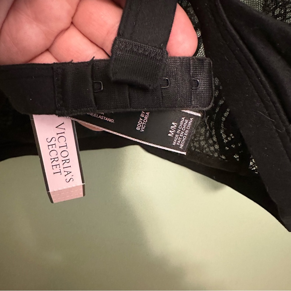 Victoria’s Secret bralette - Picture 3 of 4